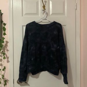 Blue sweater with a tye dyed look